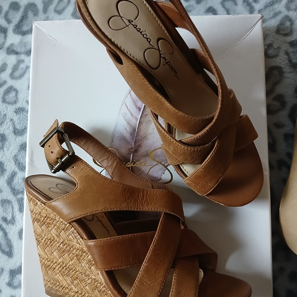 Jessica Simpson Women's Tan Wedge Sandals
